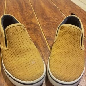 Kids shoes